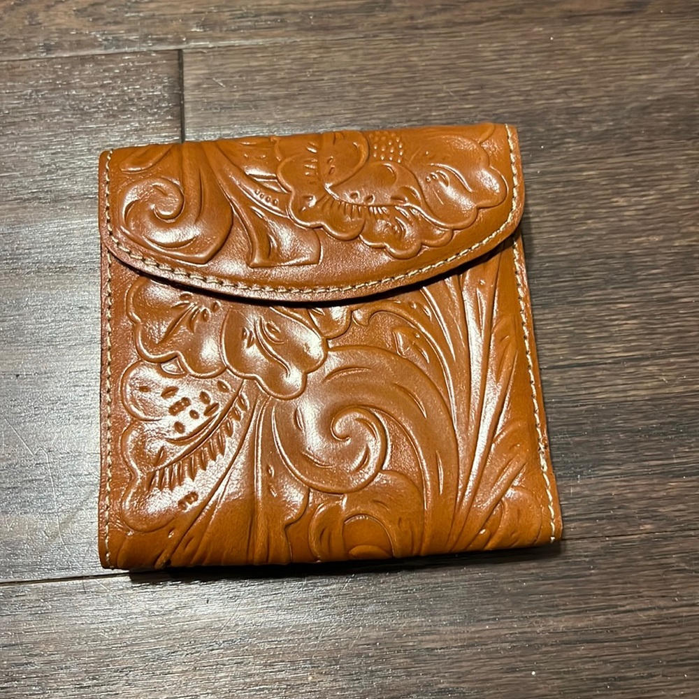 Patricia Nash wallet